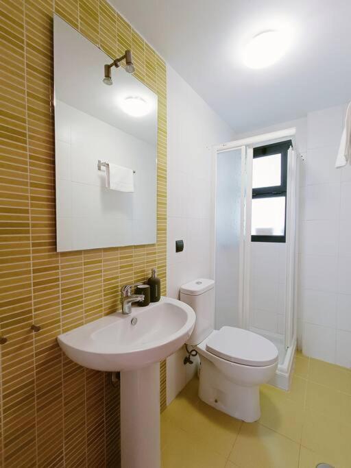 Toyo Alcazaba Suites Gran Terraza Y Vistas, 2Hab, Piscina Y Garaje 雷塔马尔 外观 照片